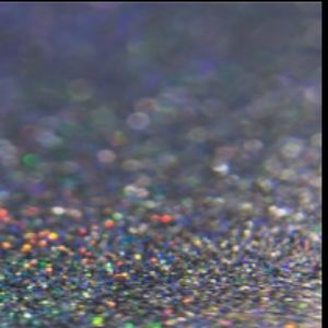 Meet your Posher, Chloe